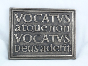 Vocatus Plaque Wall Hanging from Wild Goose Studio  WBWG115.2