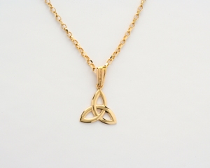 14k Gold Small Trinity Knot Pendant WBFP114